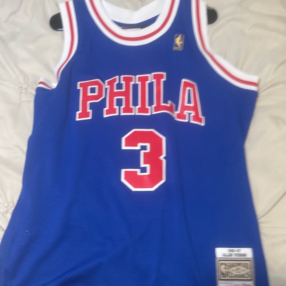 Philadelphia 76ers Blue Basketball Jersey